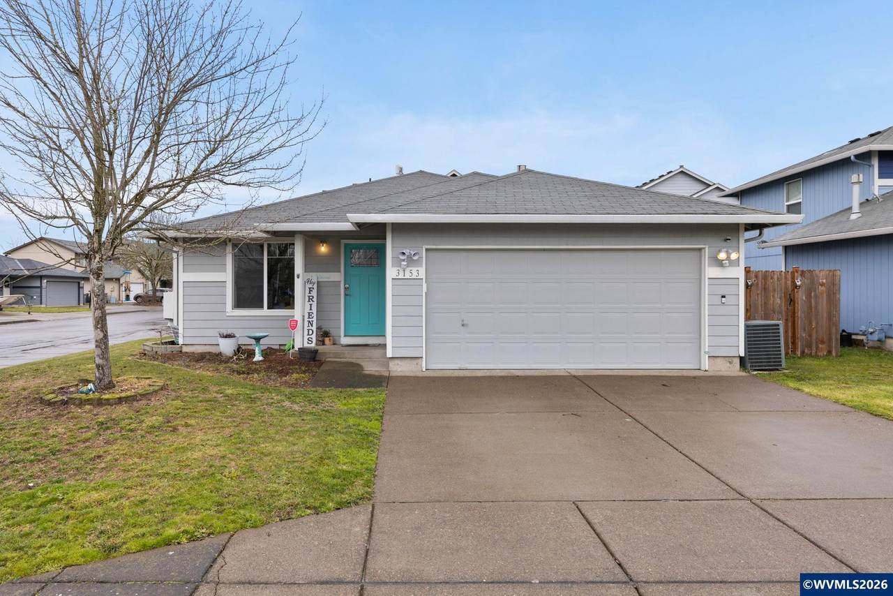 3153 30th Ct - Photo 1