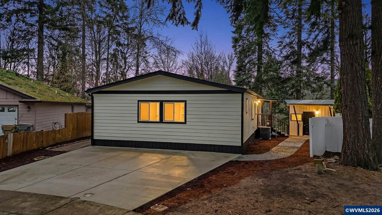 1598 40th Ln - Photo 1