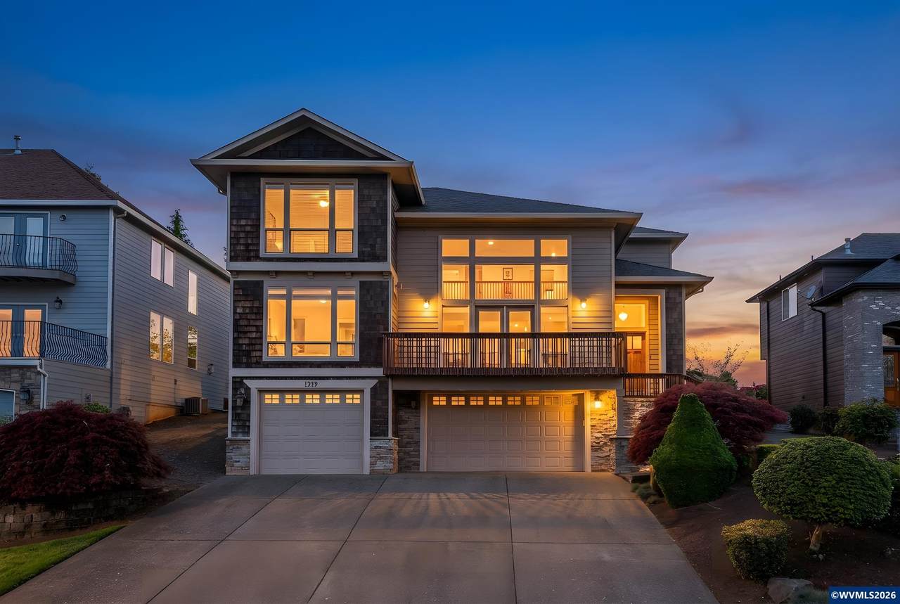 1739 Gemma St - Photo 1