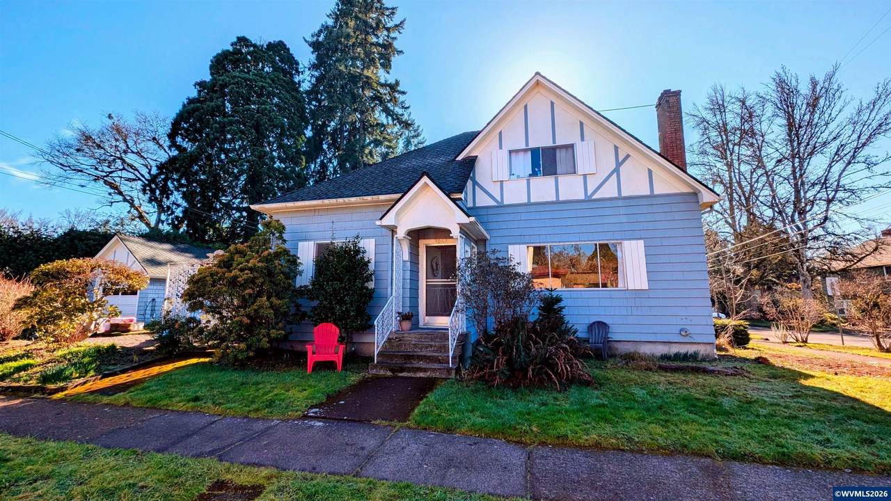 3062 Jackson Av - Photo 1