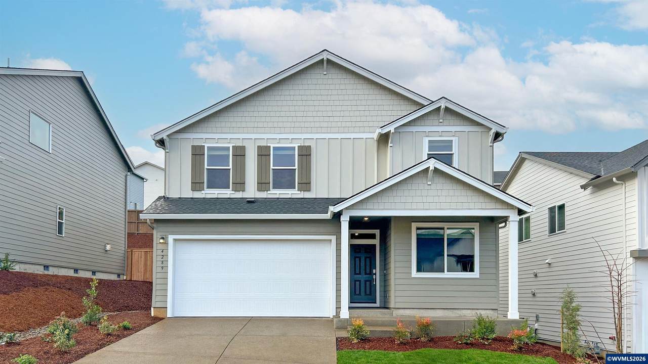 2658 Mt Saint Helens Av - Photo 1