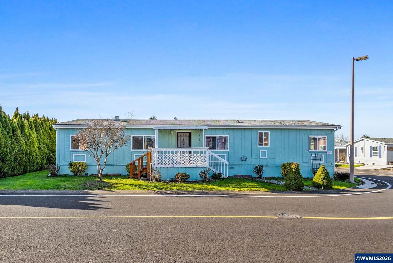 4400 Bren Space 53 - Photo 1