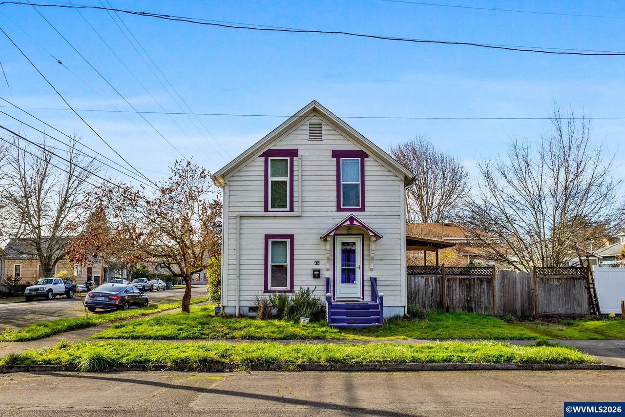 432 Jefferson St - Photo 1