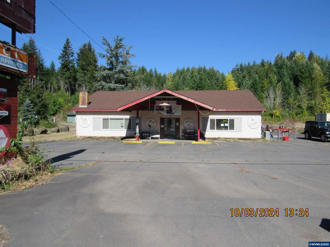 714 Santiam Hwy - Photo 1