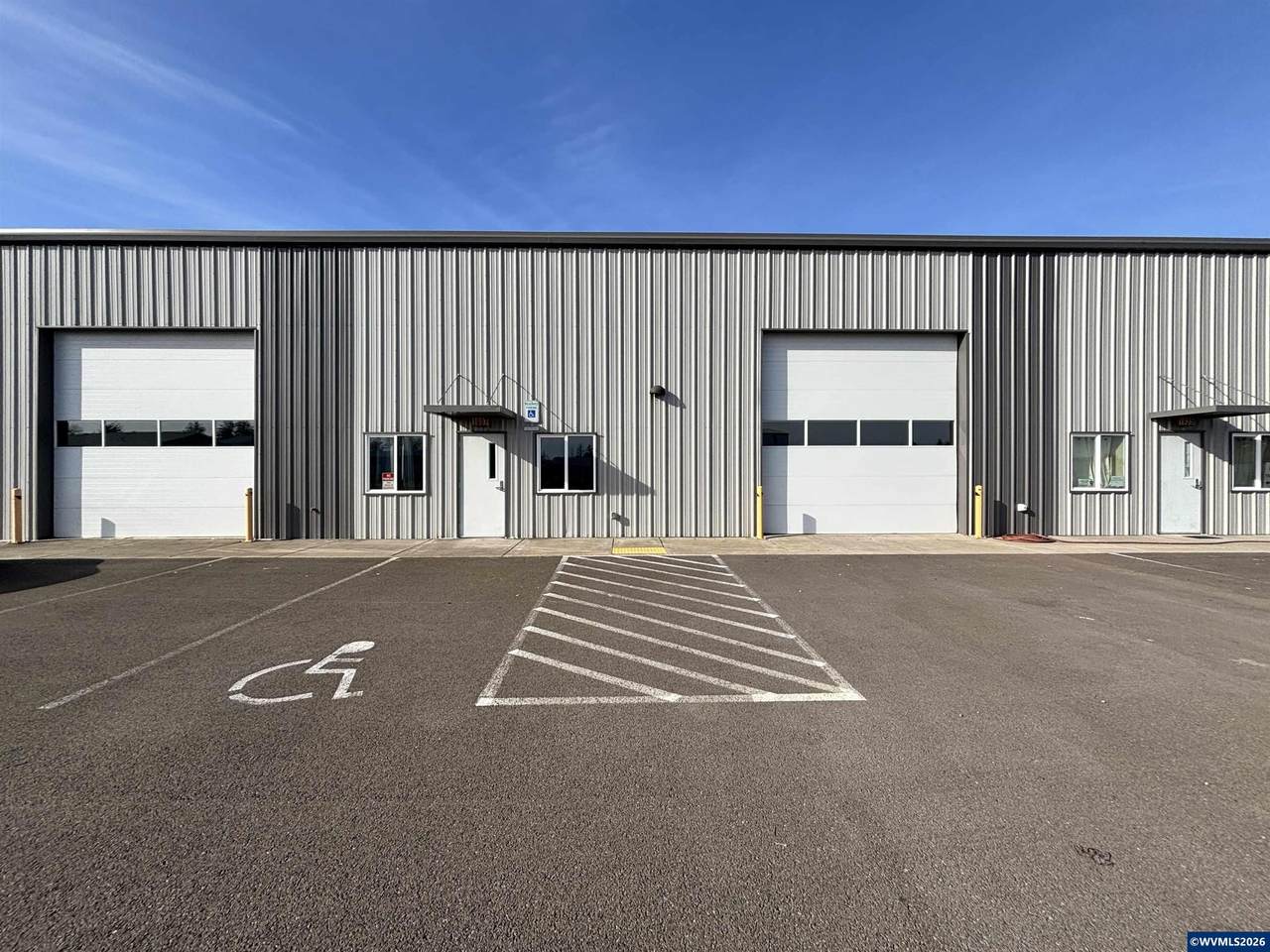 1937 Pacific - Photo 1