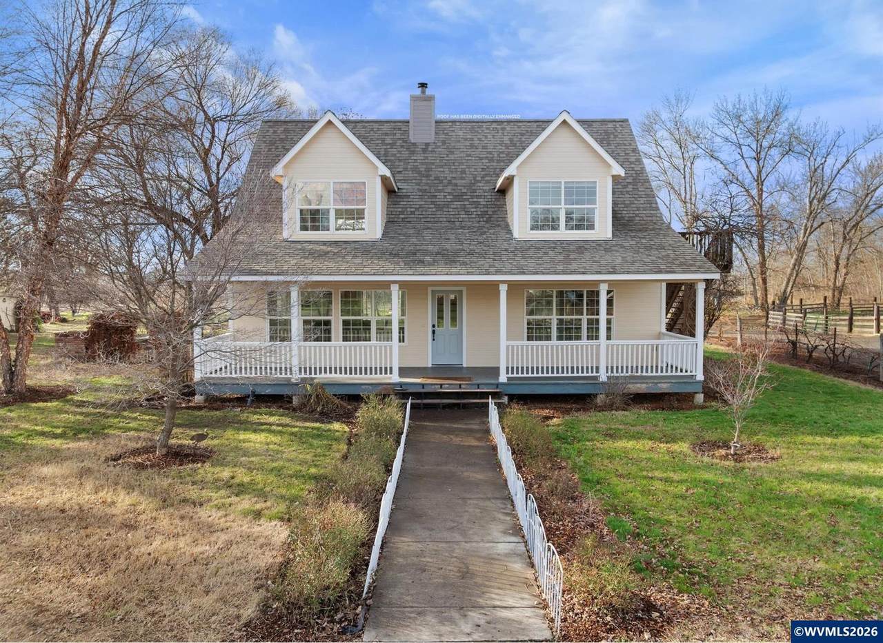 10 Sprague St - Photo 1