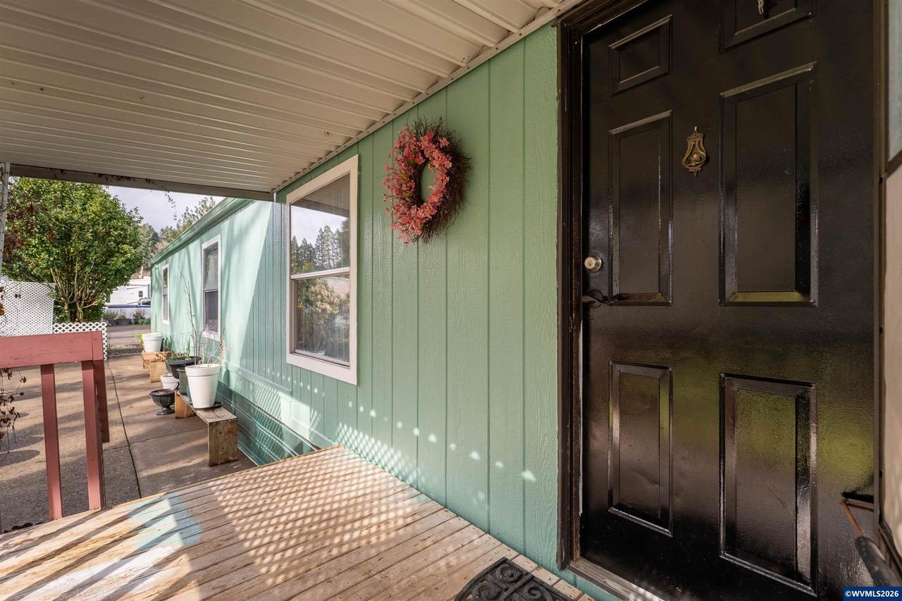 2655 Highland #39 - Photo 1