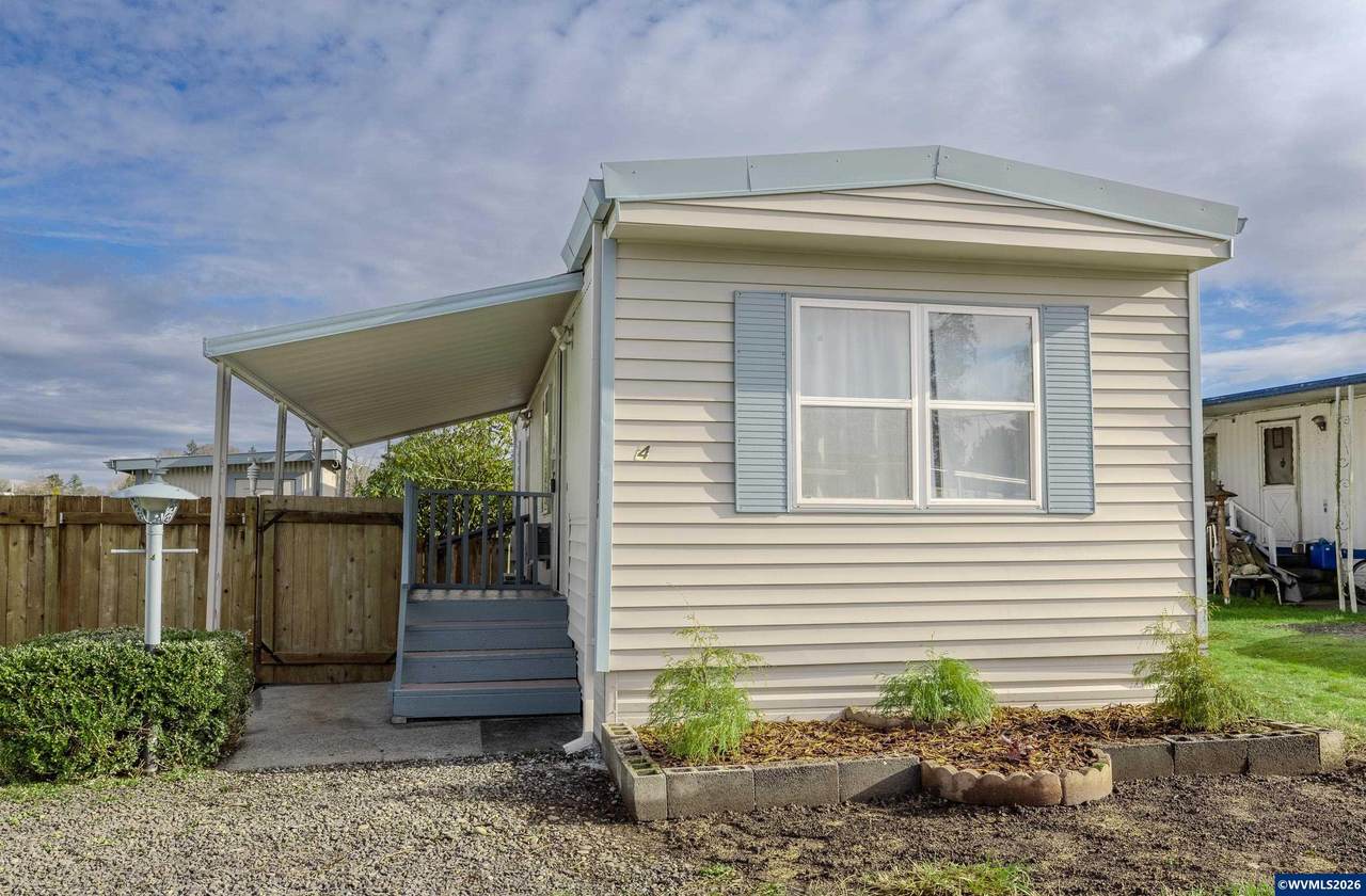 34774 Millard - Photo 1