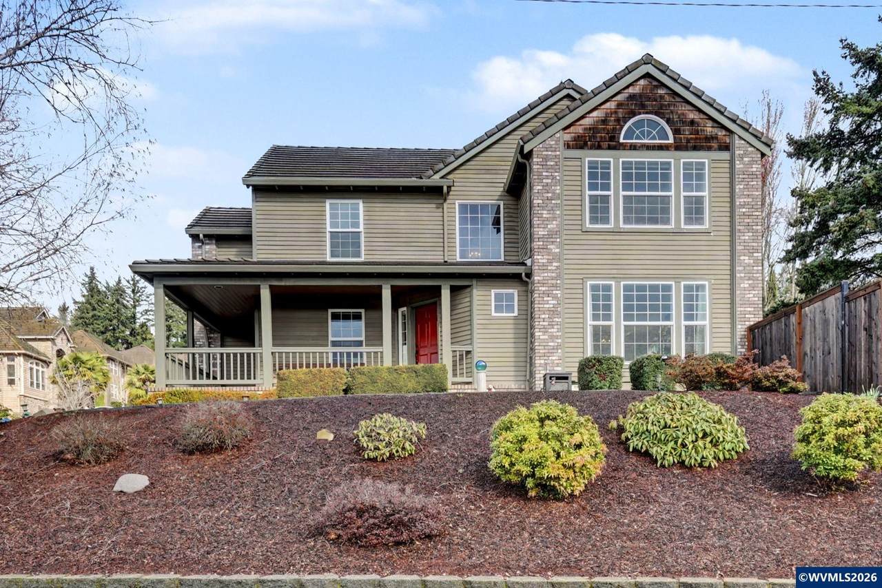 2874 Laurelwood Ct - Photo 1