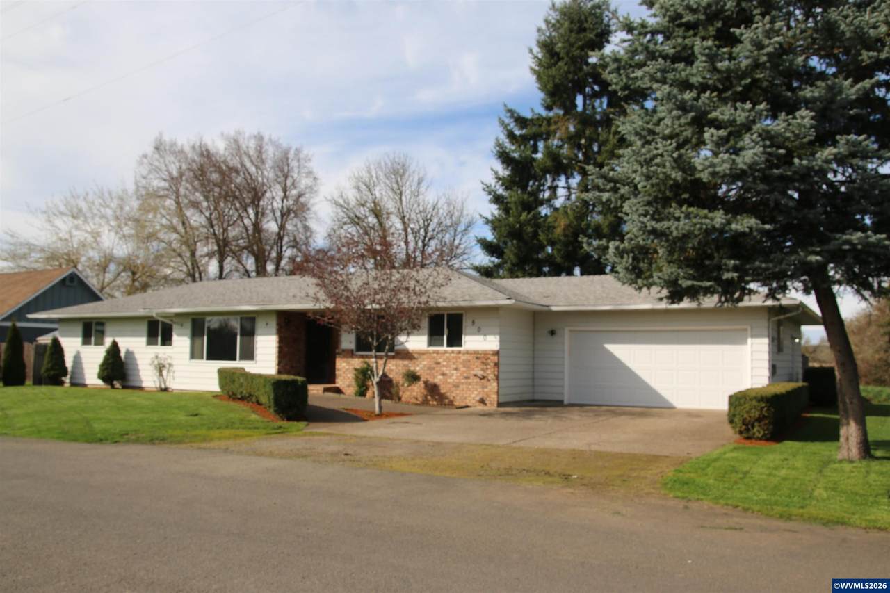 500 Hausman Av - Photo 1