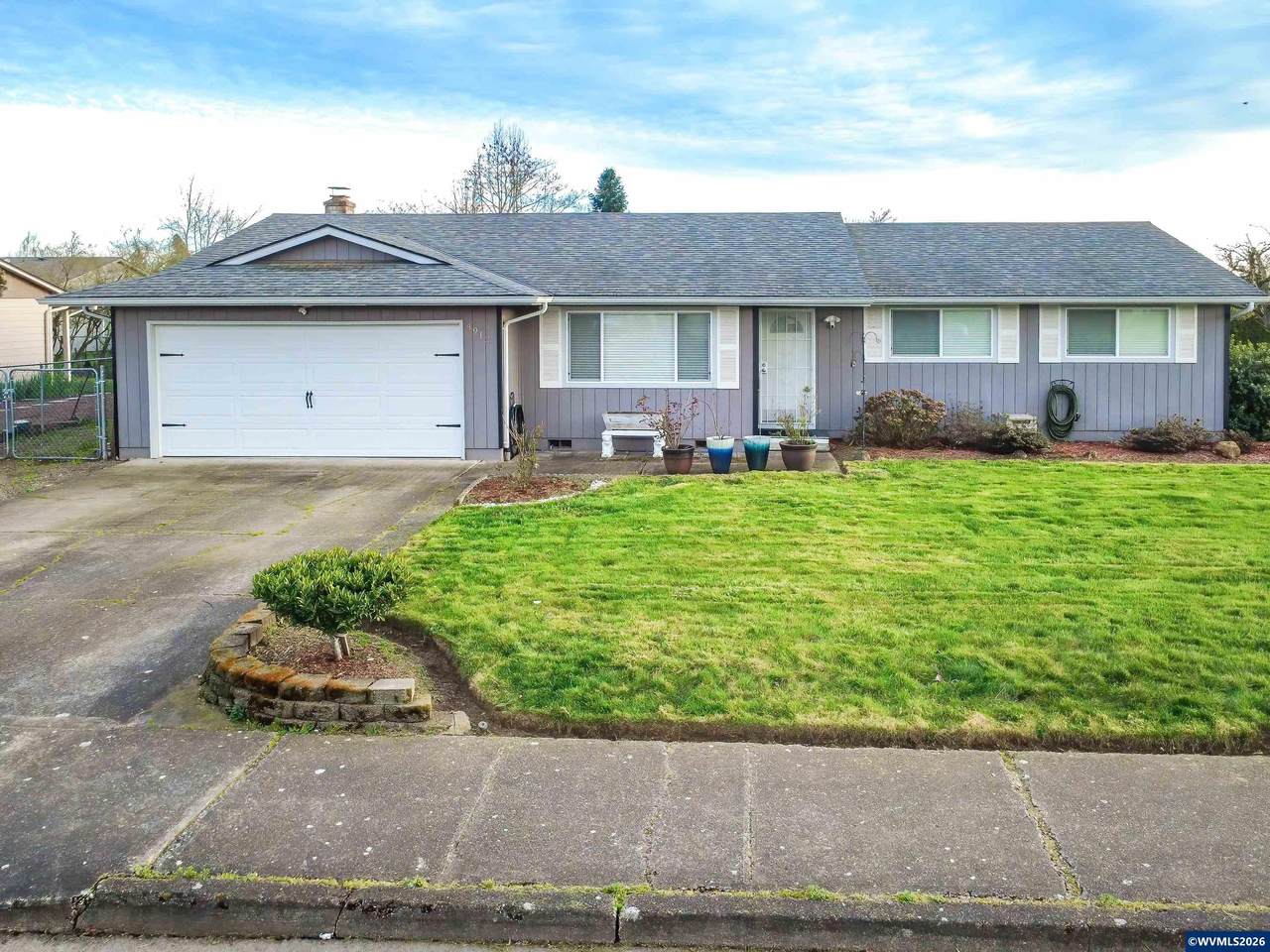 4912 Settlers Dr - Photo 1