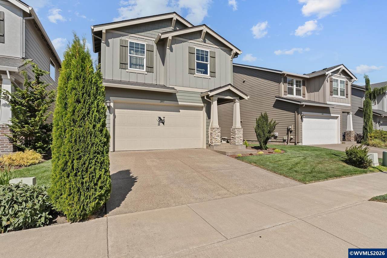 2091 35th Av - Photo 1