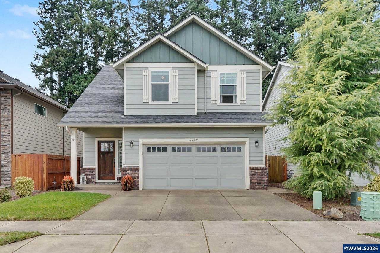 2269 Deer Av - Photo 1
