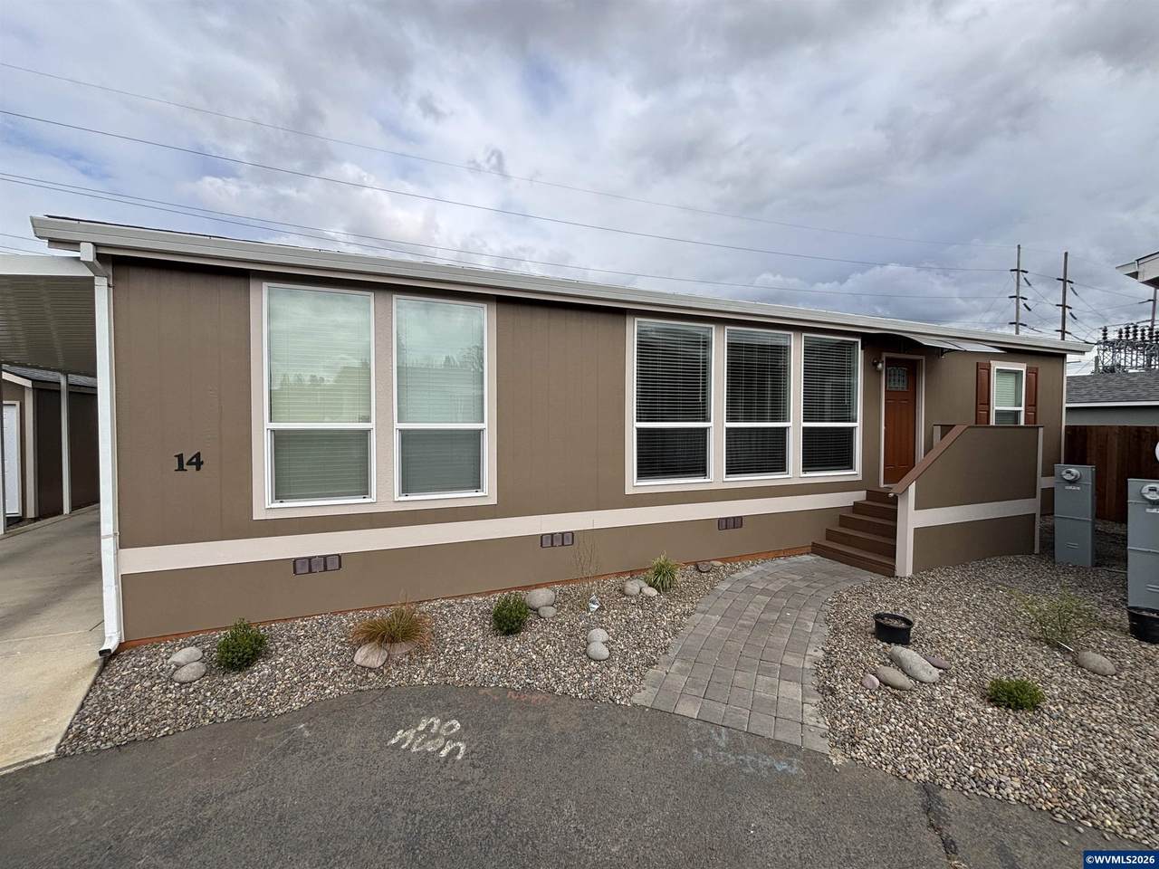 1220 Monmouth - Photo 1