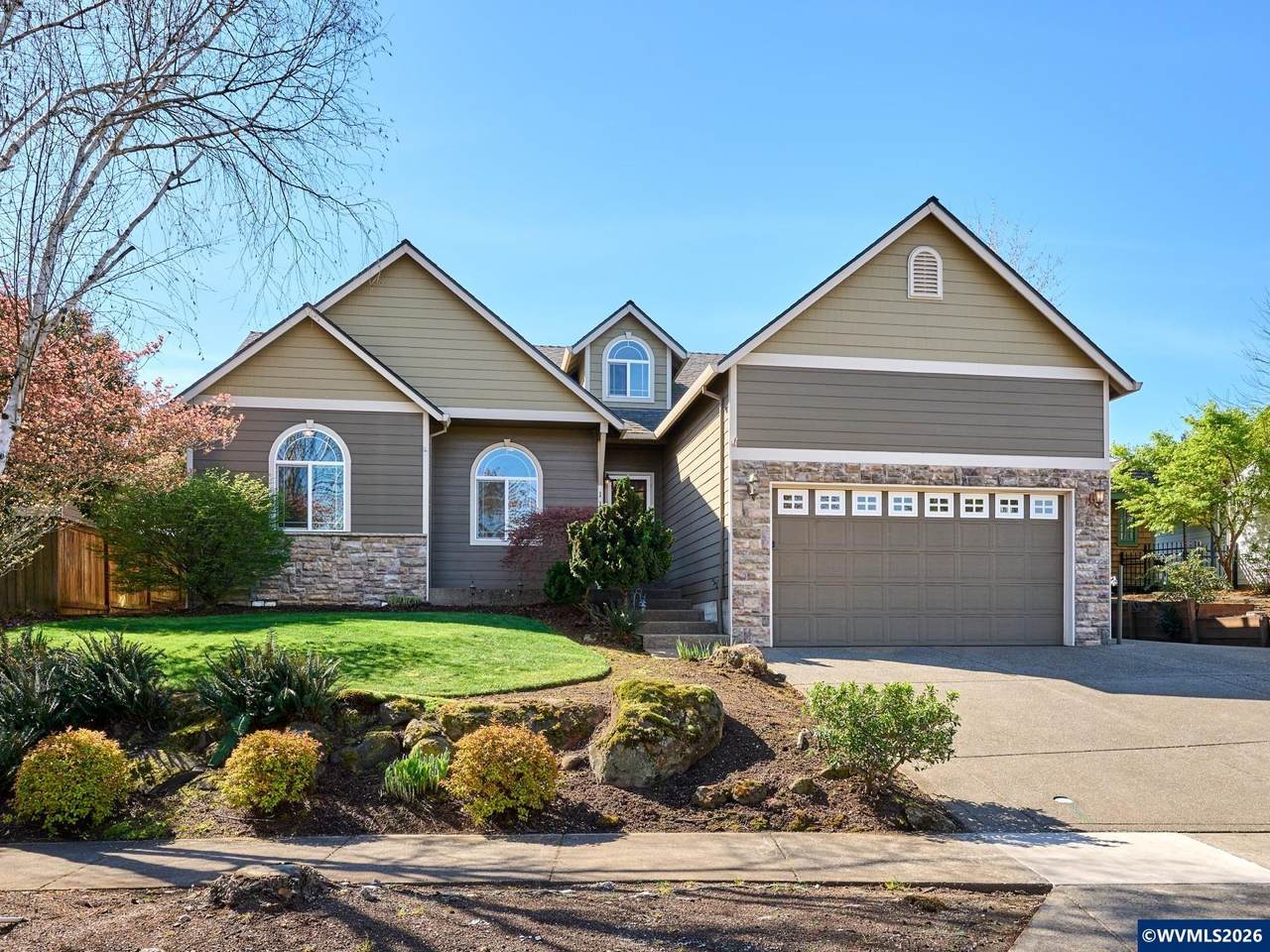 111 Breyonna Wy - Photo 1