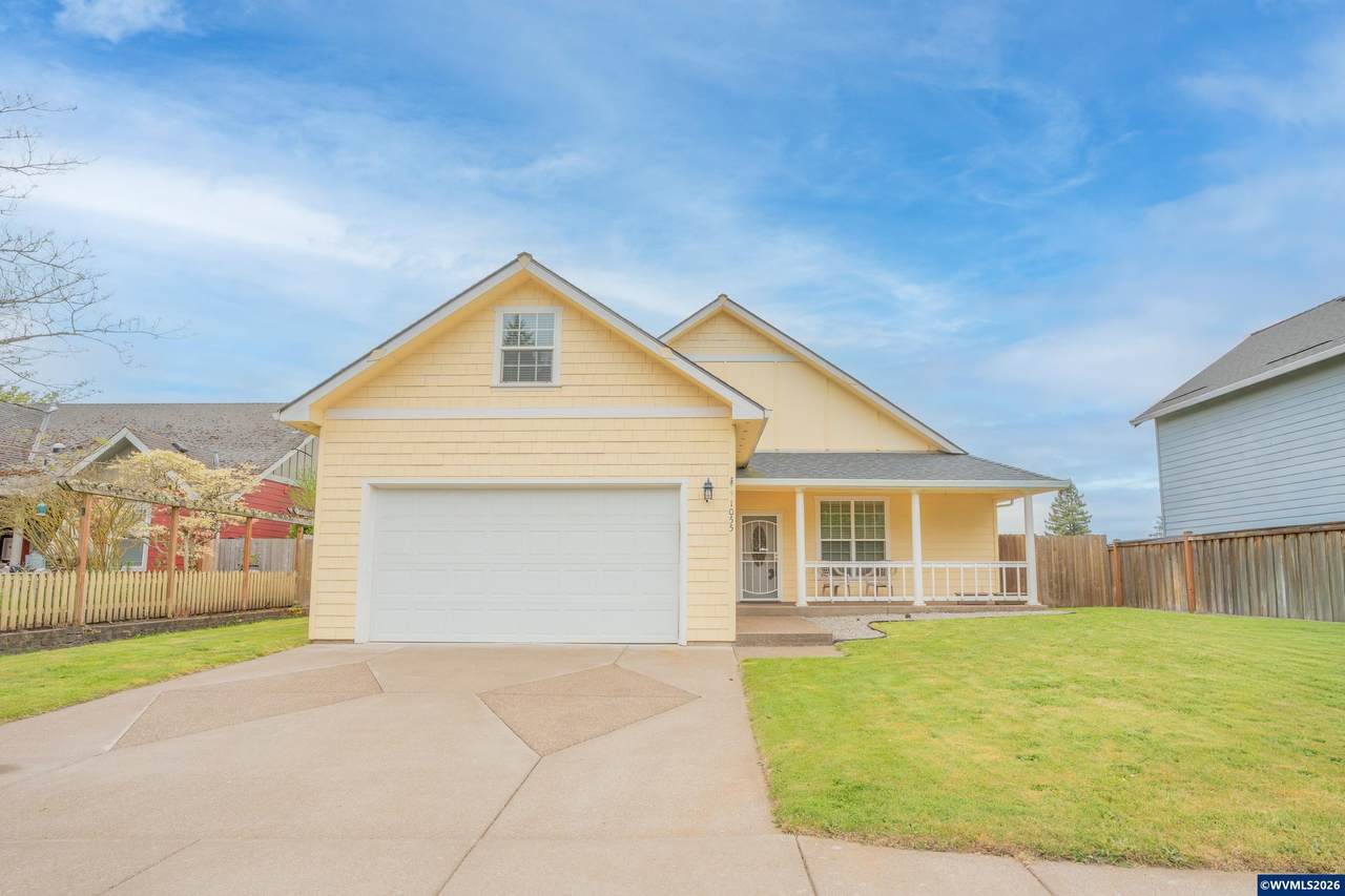 1055 Filbert St - Photo 1