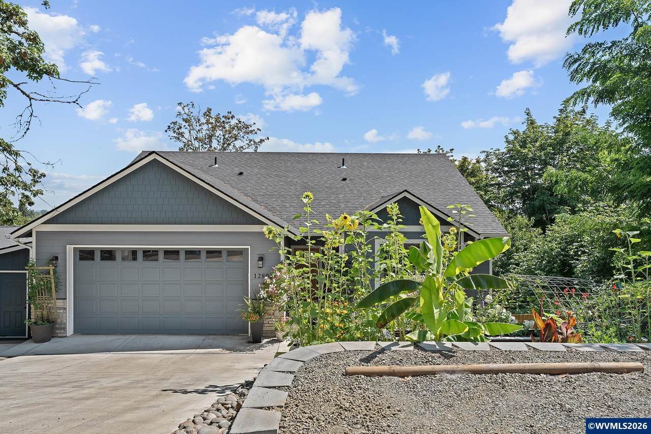 1280 Westwood Dr - Photo 1