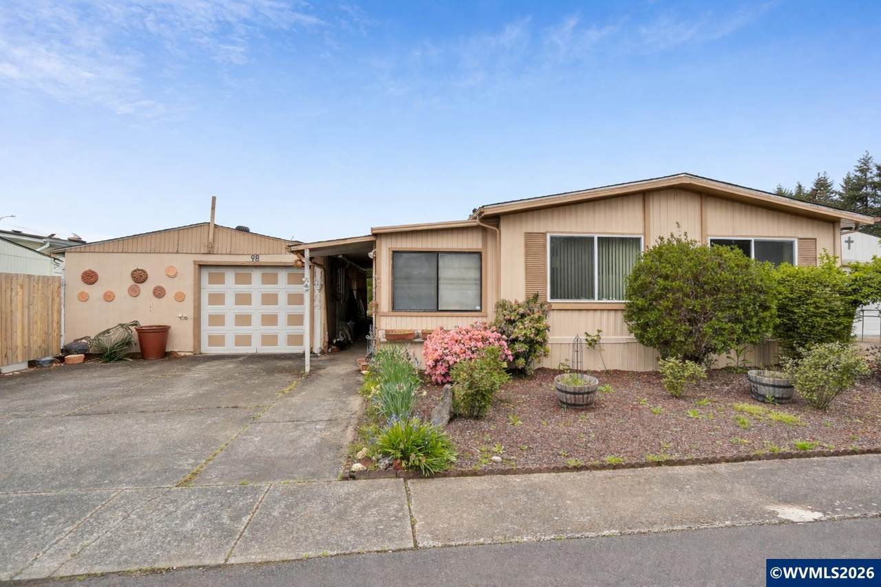 1055 Lockhaven (#98) - Photo 1