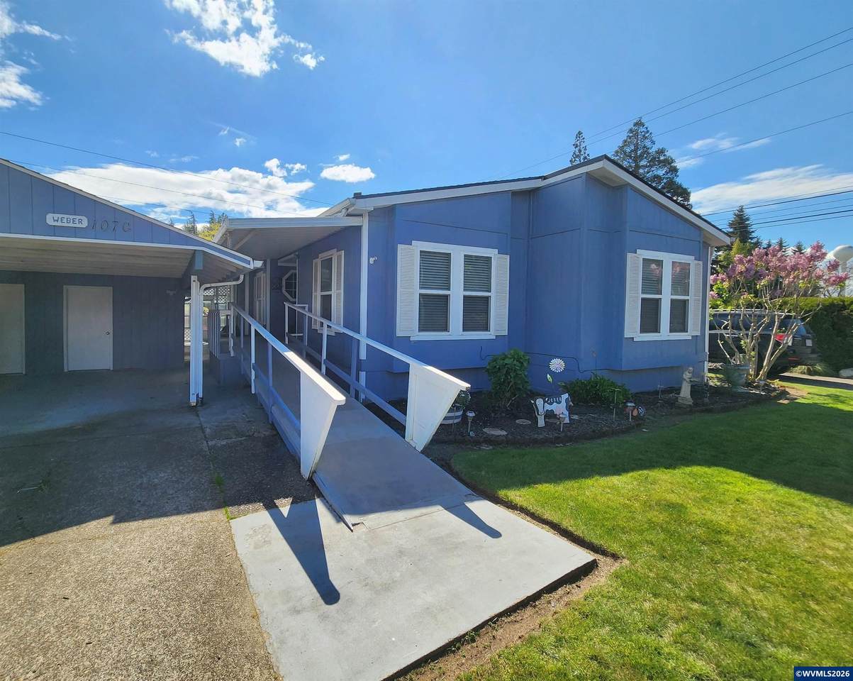 5422 Portland #107G - Photo 1