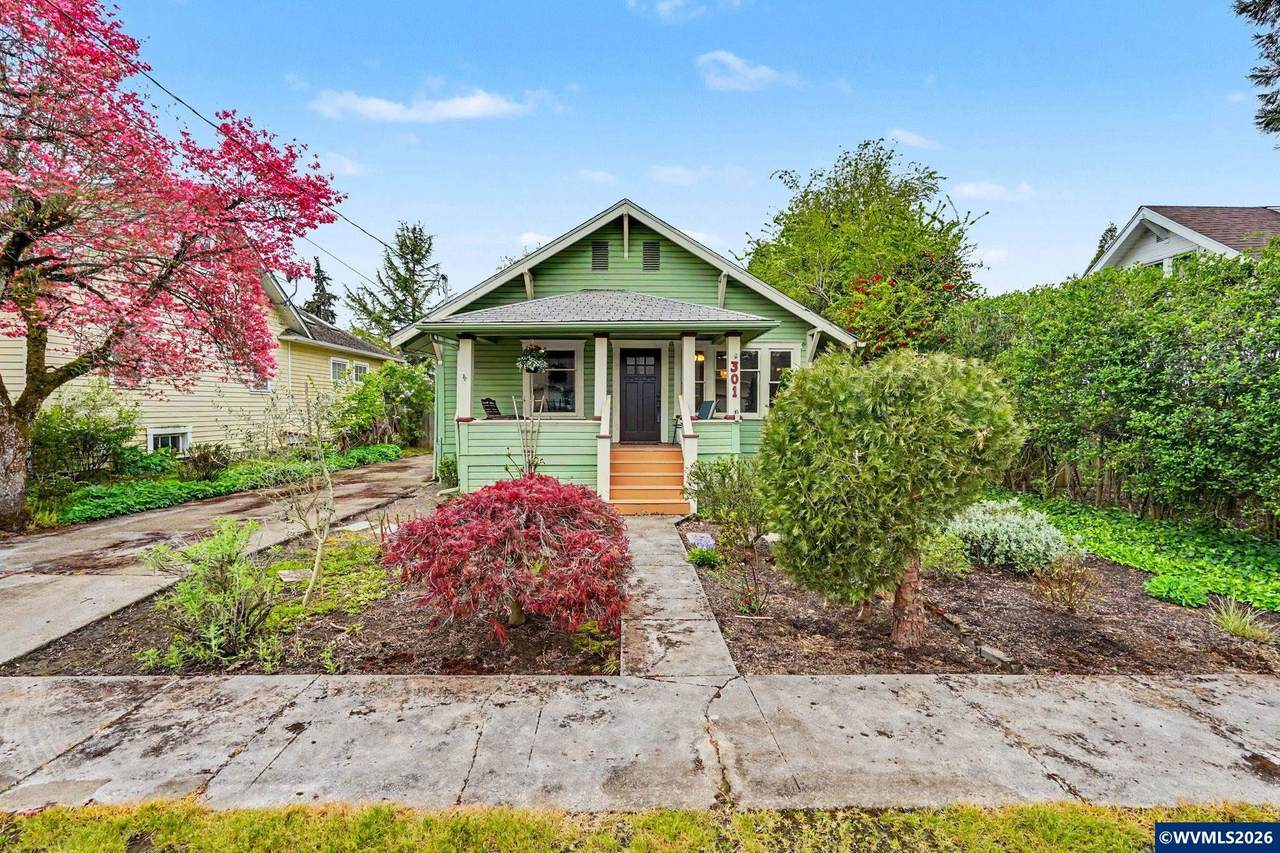 301 Orchard St - Photo 1
