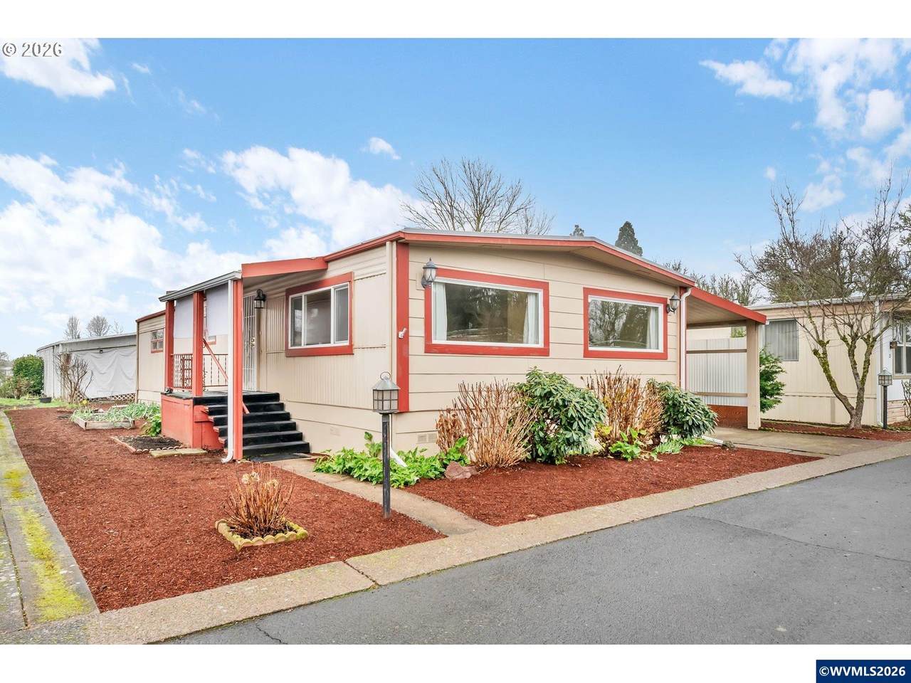 1800 Lakewood - Photo 1