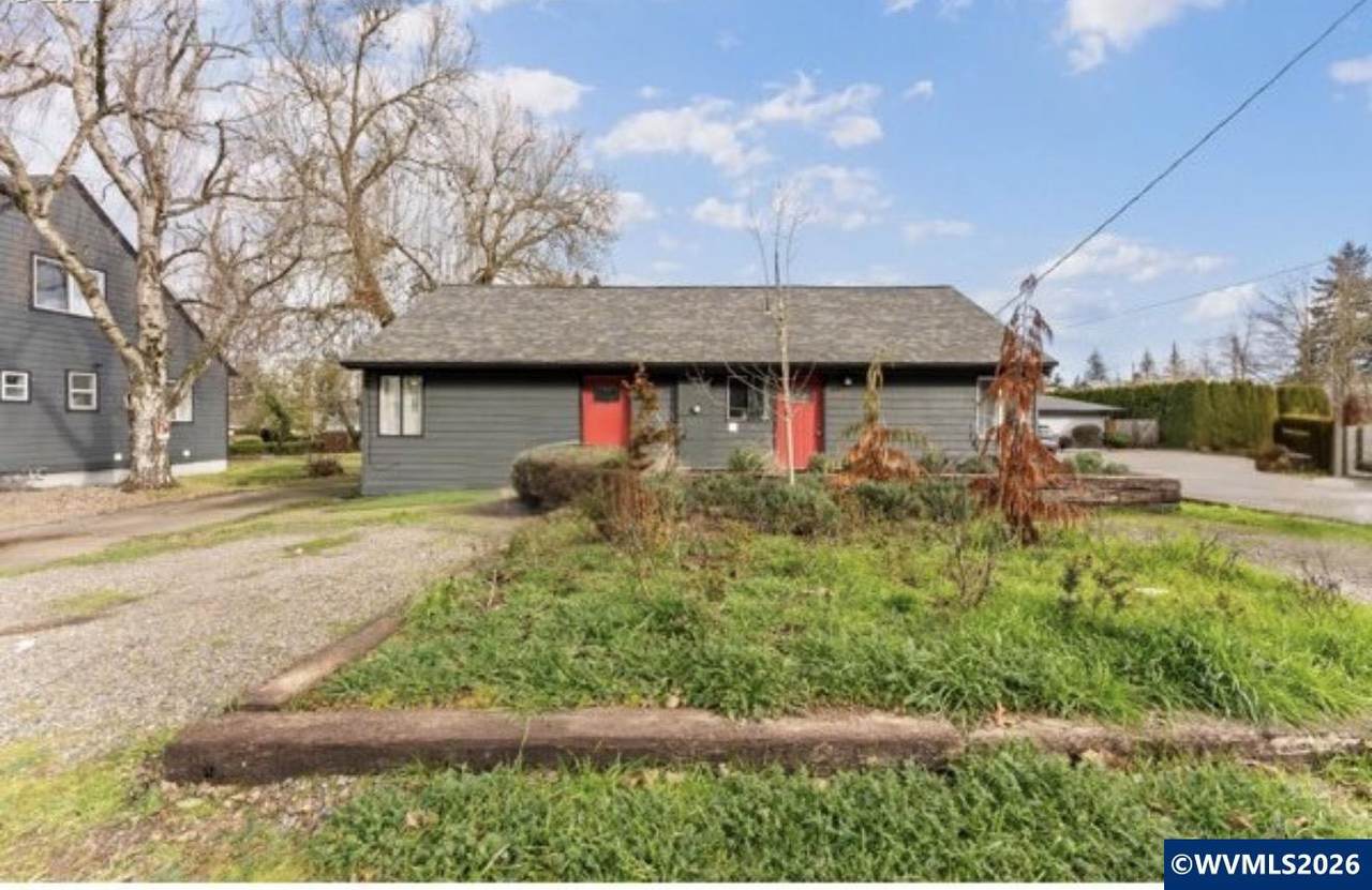 2686 12th (-2684) St - Photo 1