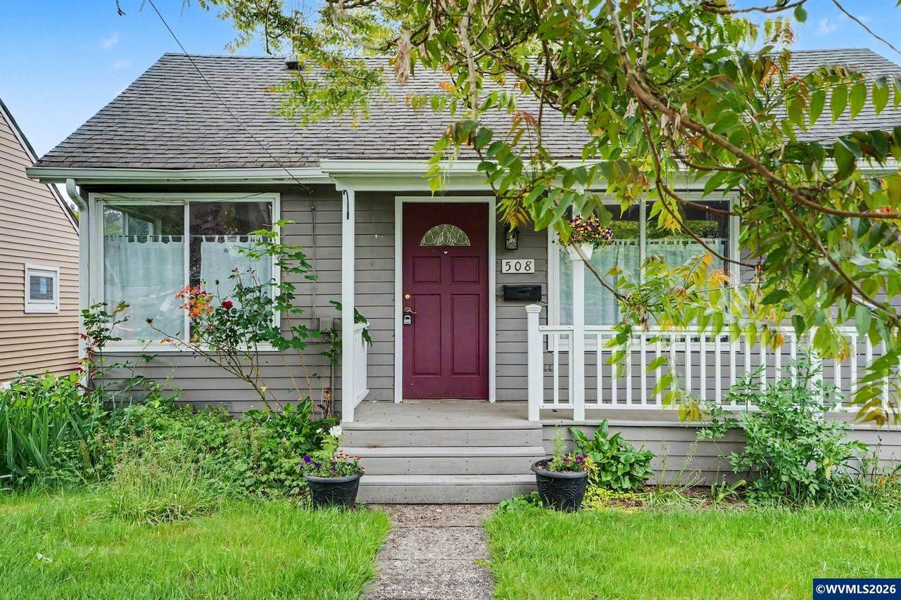 508 2nd St - Photo 1