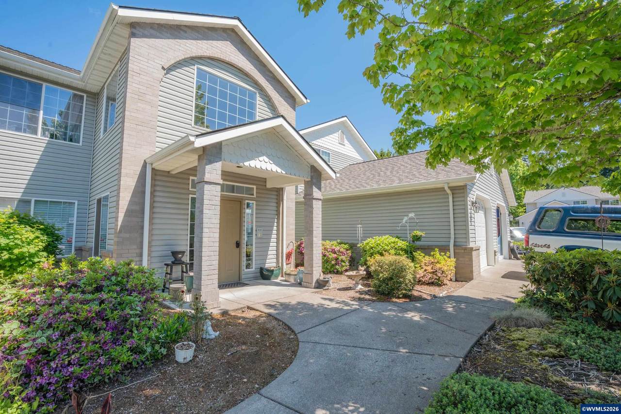 112 Weldwood Dr - Photo 1