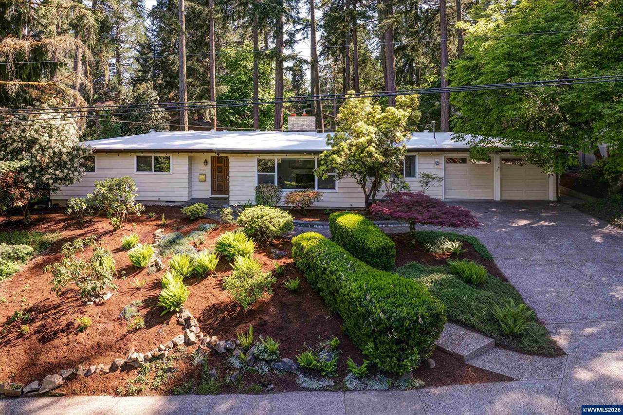 3316 Firwood Dr - Photo 1