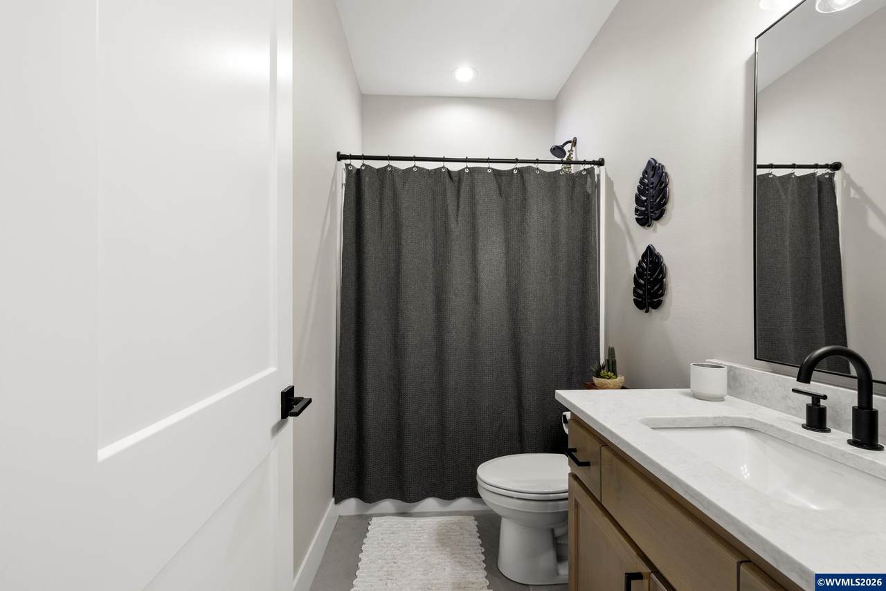 840 2nd St - Photo 1