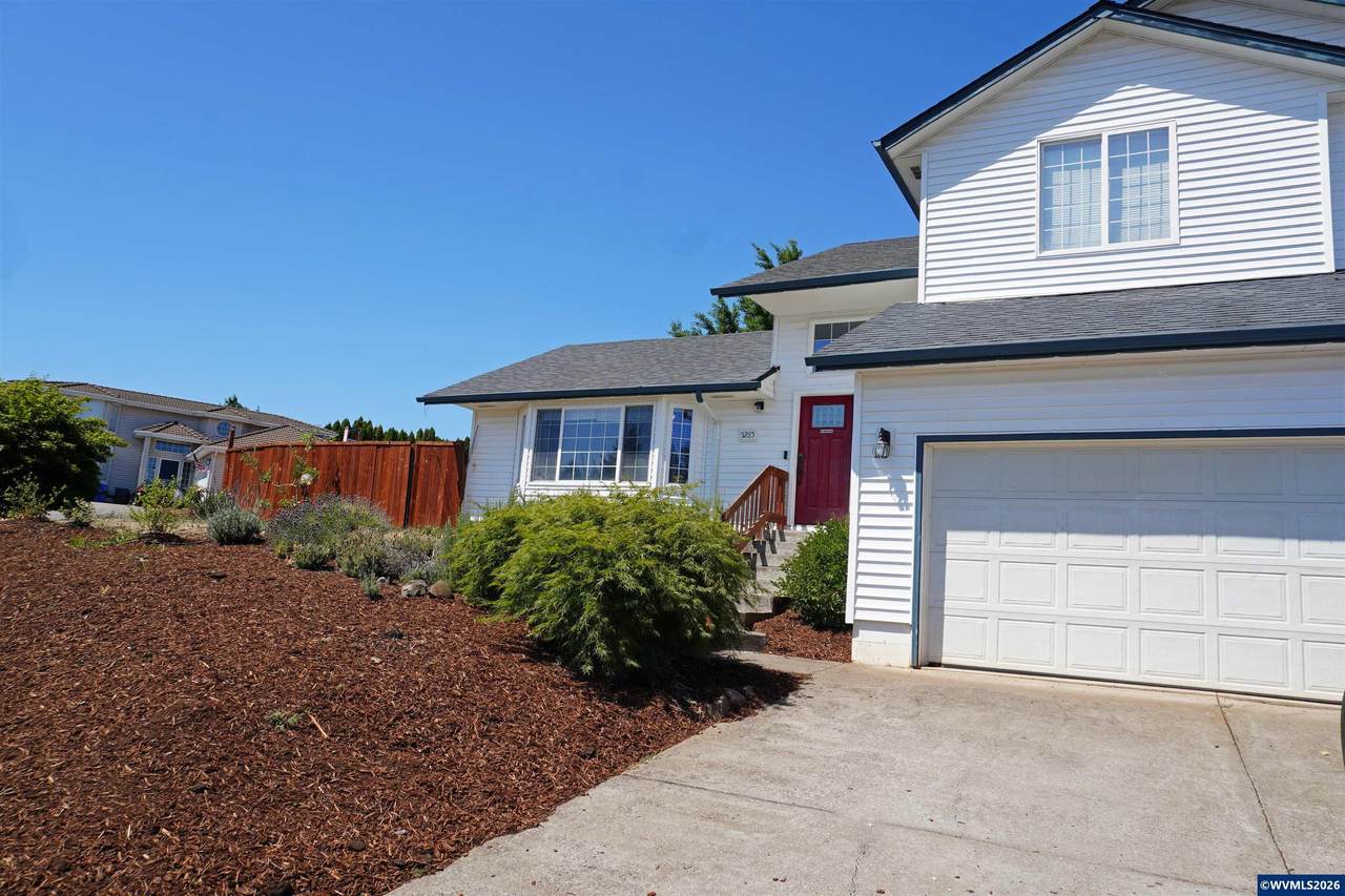 5285 Anaconda St - Photo 1