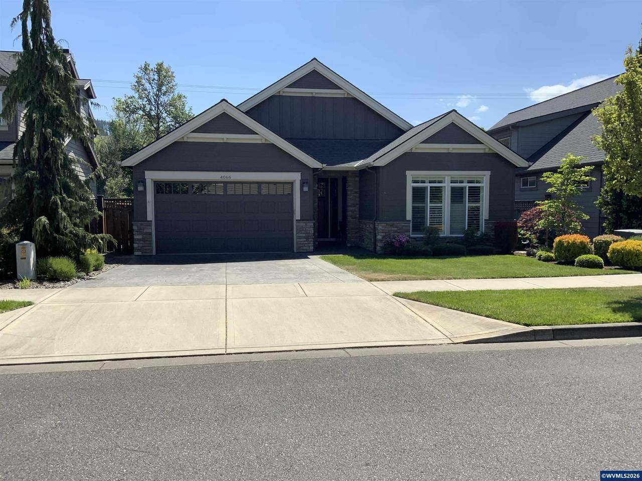 4066 Spooner St - Photo 1
