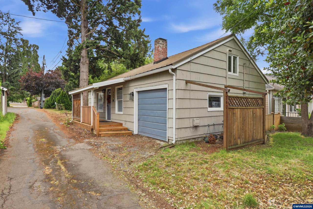 360 Wilson St - Photo 1