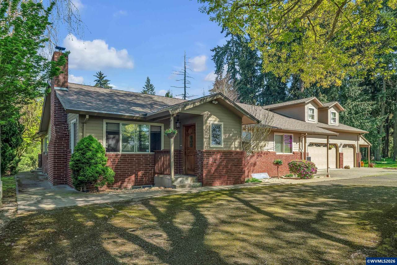 6900 Schneider Rd - Photo 1
