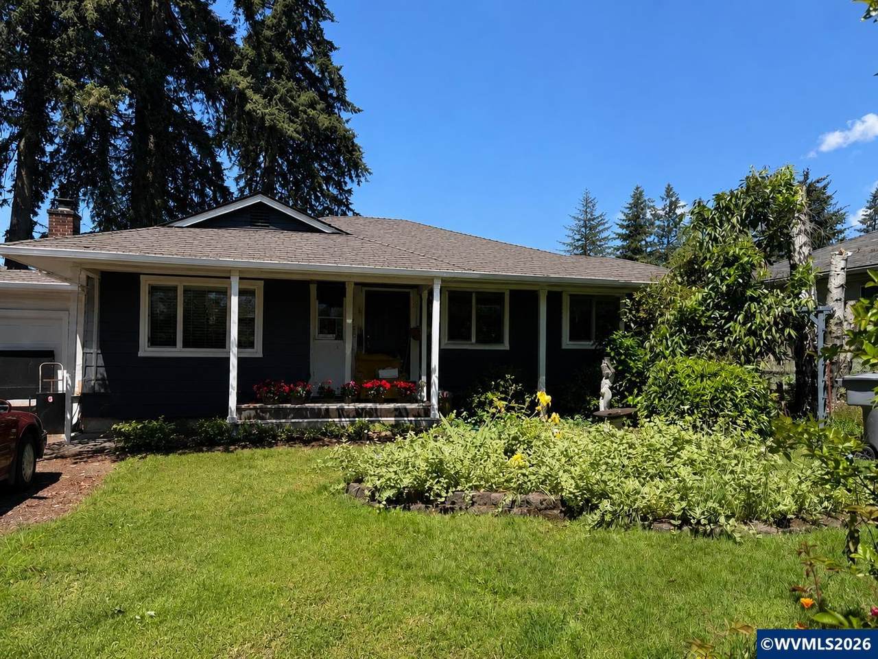 1905 Willamette Av - Photo 1