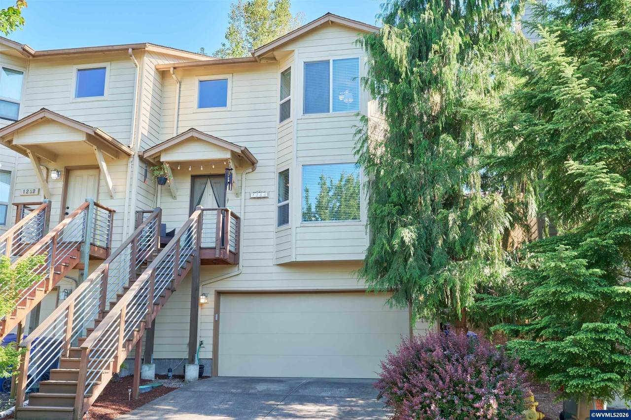 1280 Westbrook Dr - Photo 1