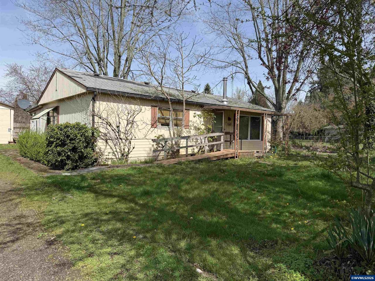 37187 Pony Rd - Photo 1