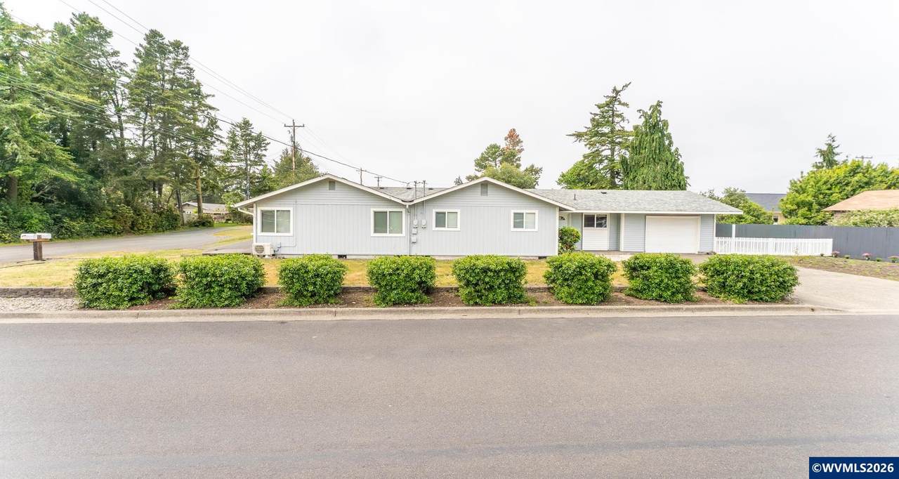 2025 Pine - Photo 1