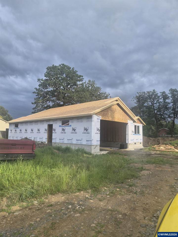 3685 Green River Rd - Photo 1