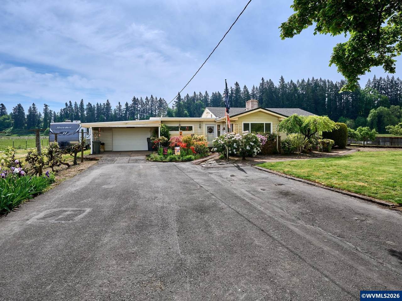 5724 Anderson Rd - Photo 1
