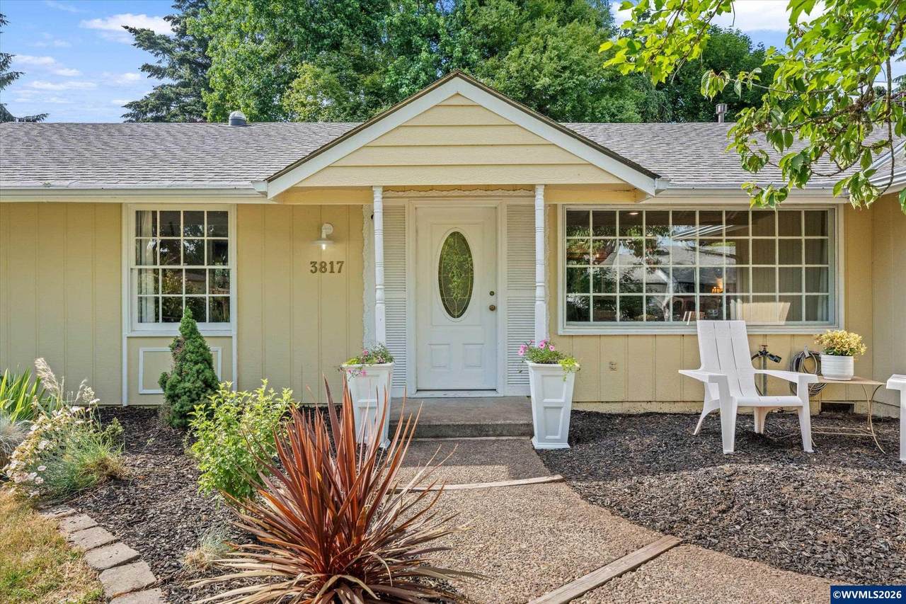 3817 Hart Dr - Photo 1