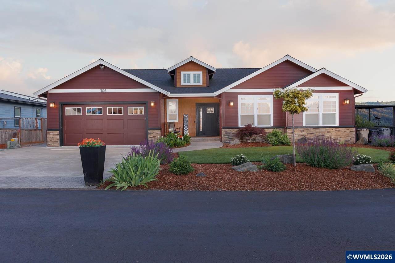 506 Fawn Ln - Photo 1