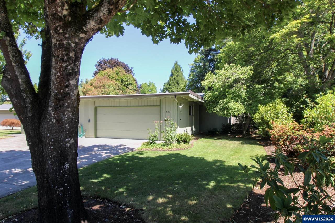 1183 Karen Wy - Photo 1