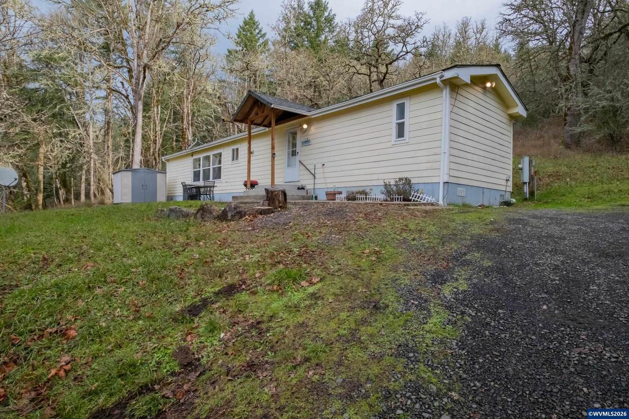 25045 Gap Rd - Photo 1