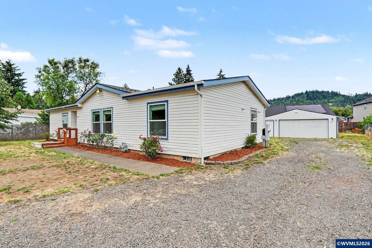 2255 Fuller Ln - Photo 1