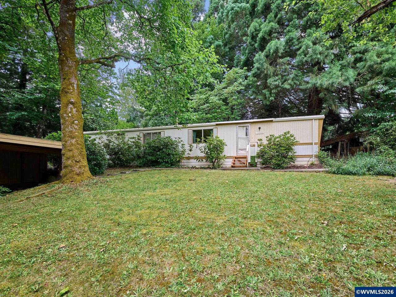22069 Erica Dr - Photo 1