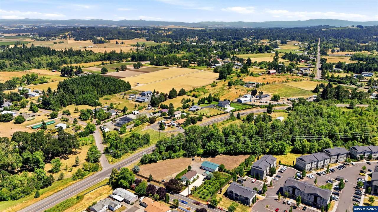 https://bt-photos.global.ssl.fastly.net/salem/1280_boomver_1_843183-2.jpg