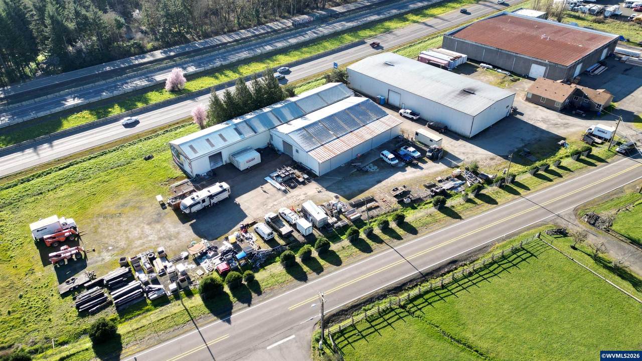 10466 Sunnyside Rd Se - Photo 1