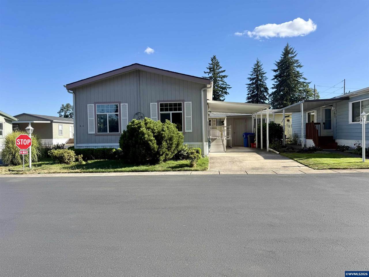 4940 Se Sunnyside - Photo 1