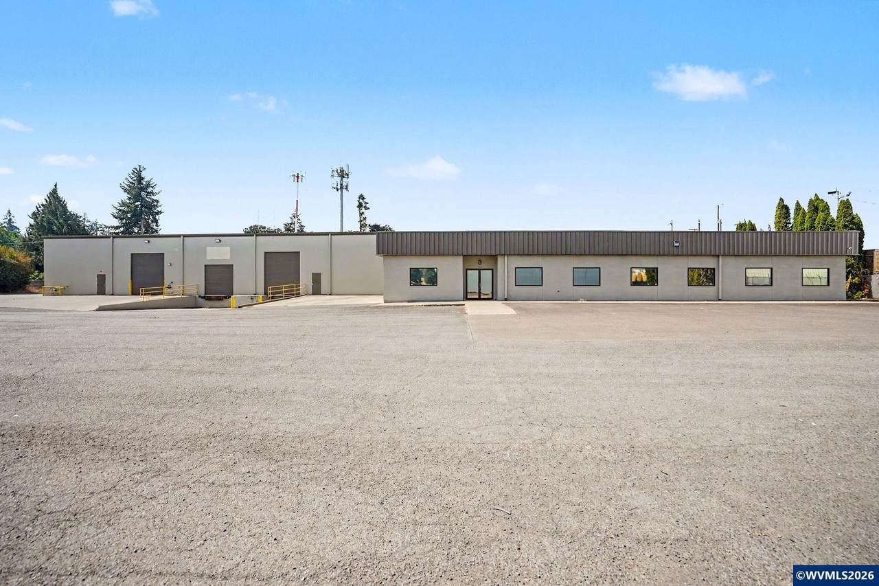 3025 Kathryn - Photo 1